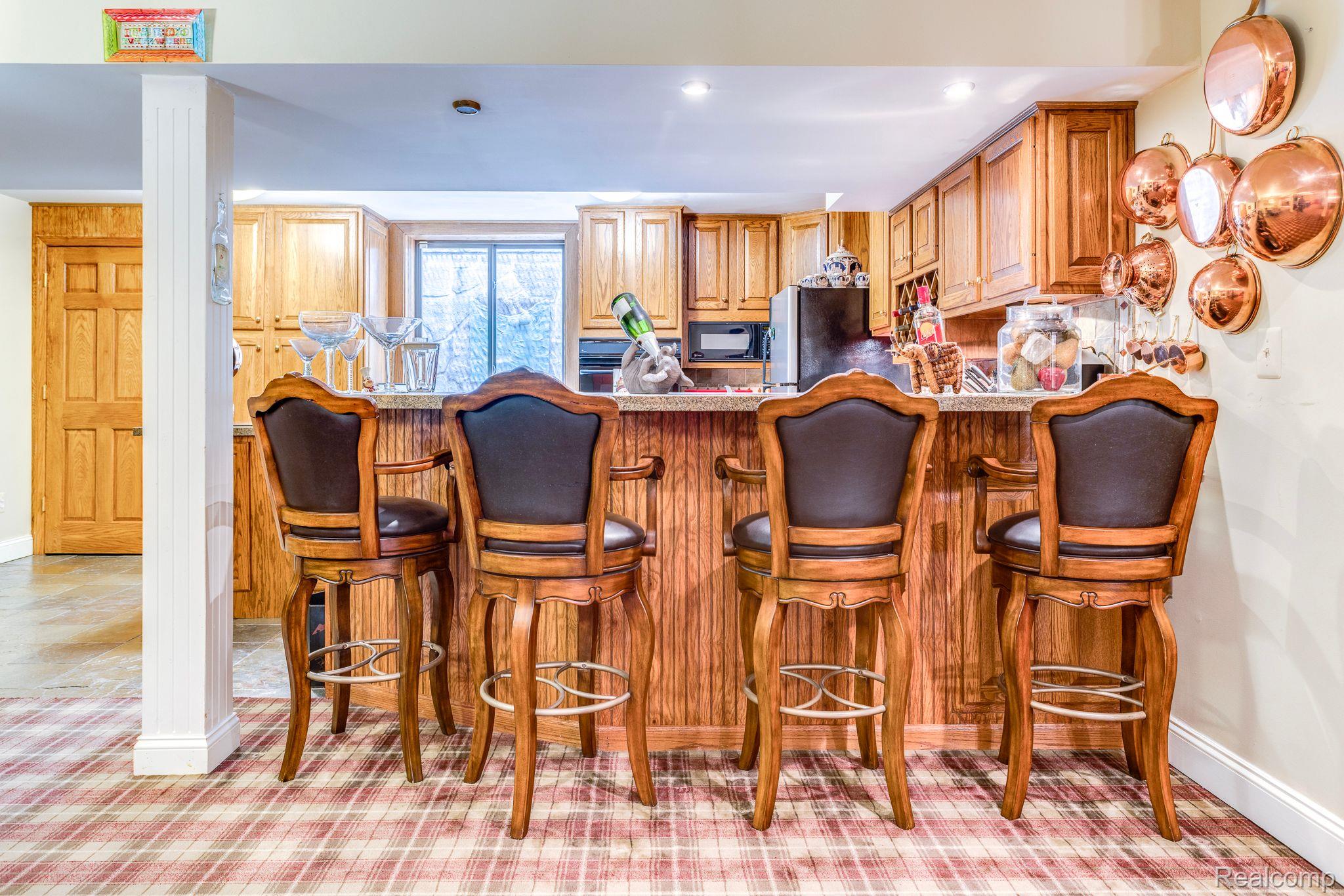 1500 EDISON SHORES Place 34