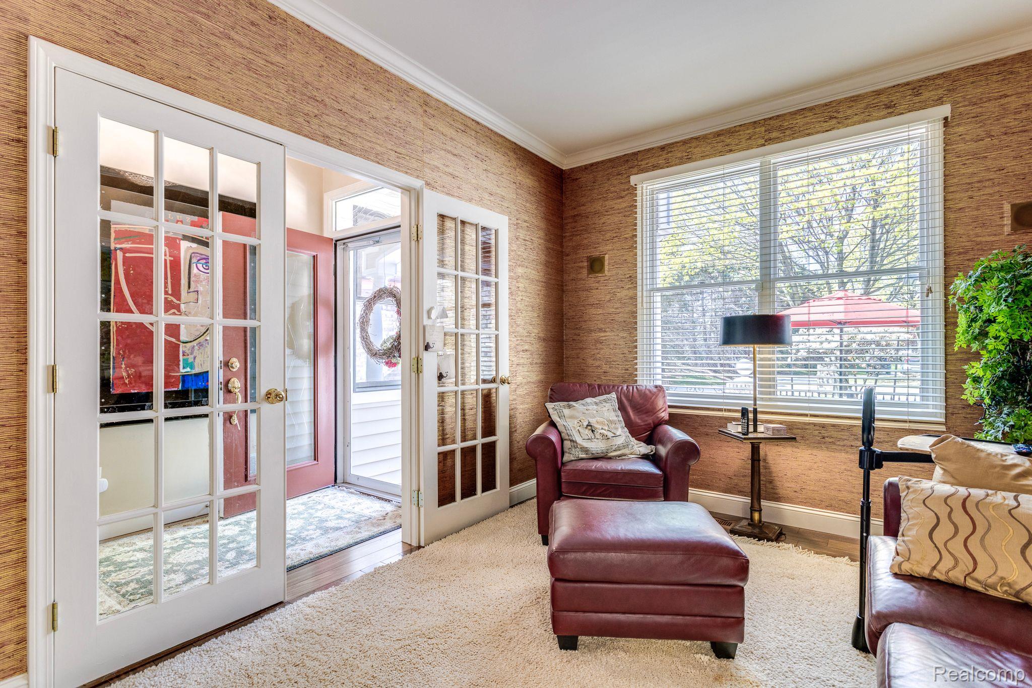 1500 EDISON SHORES Place 34