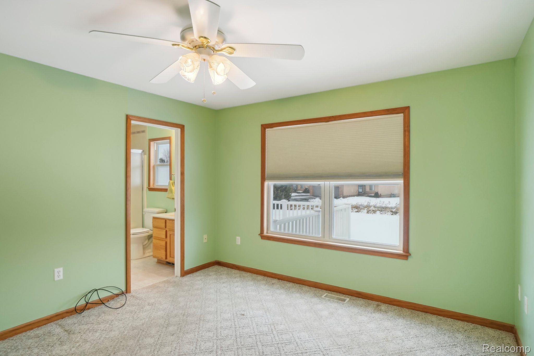 185 HARBOR VIEW Drive