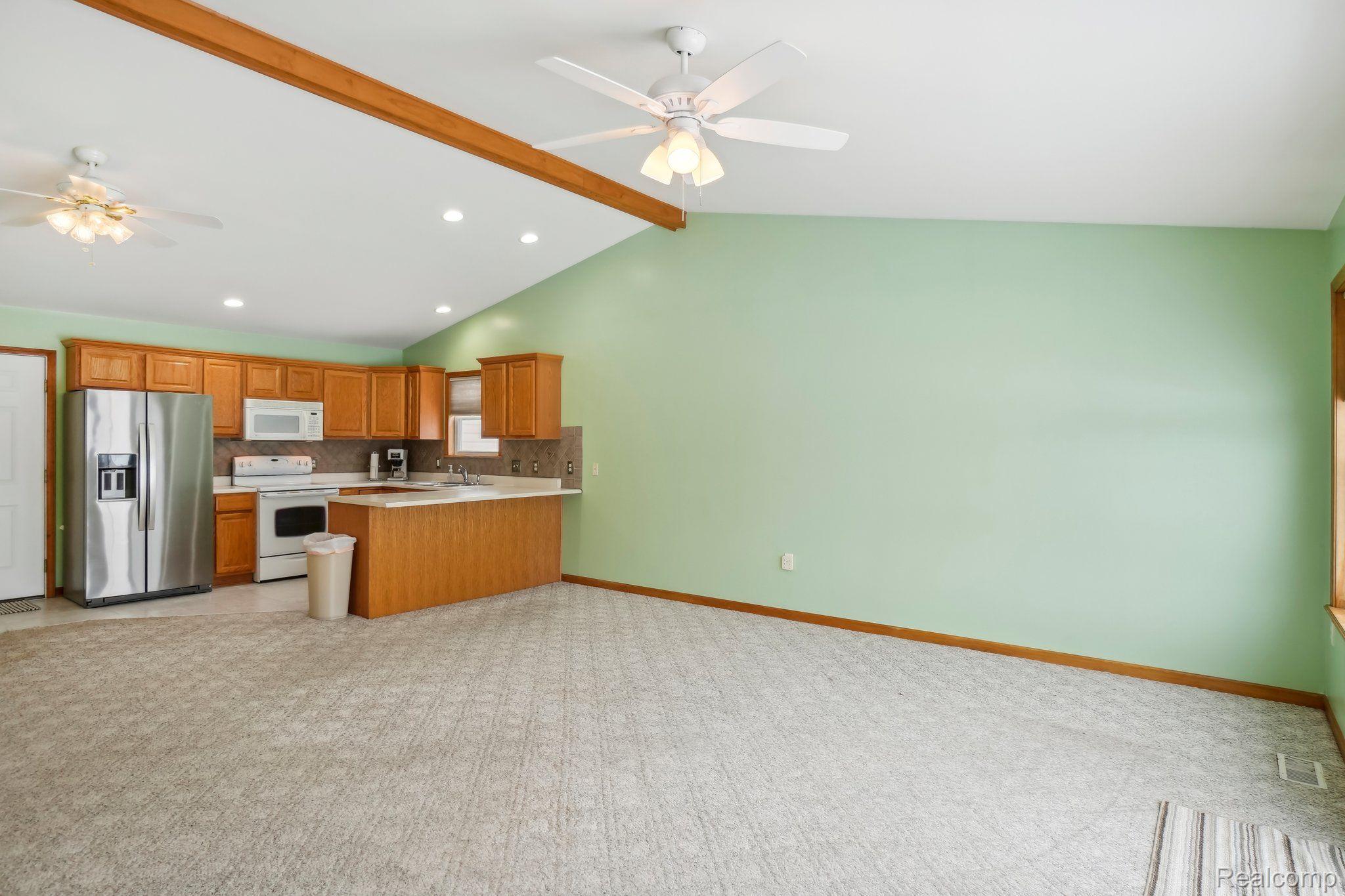 185 HARBOR VIEW Drive