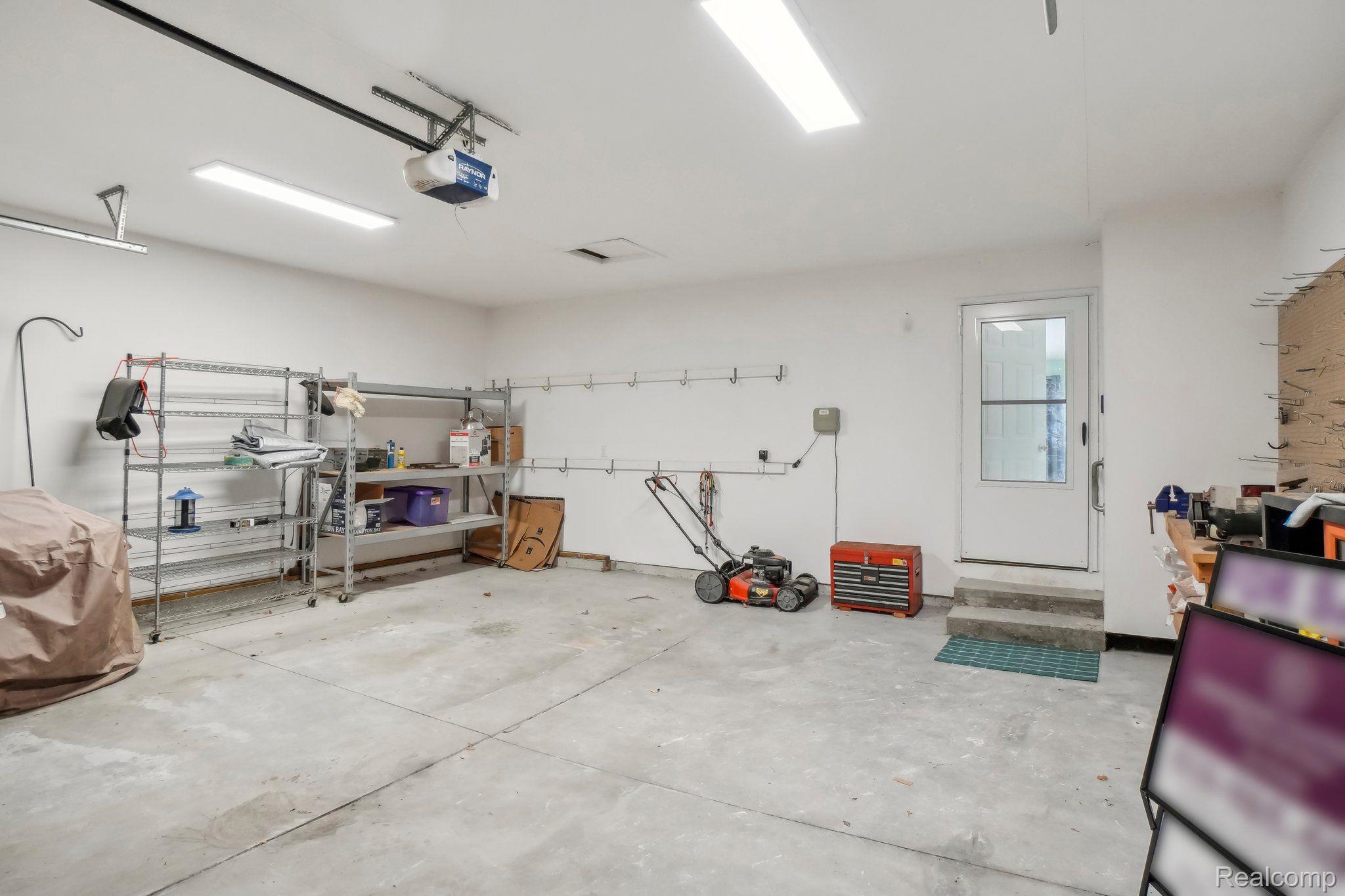 185 HARBOR VIEW Drive