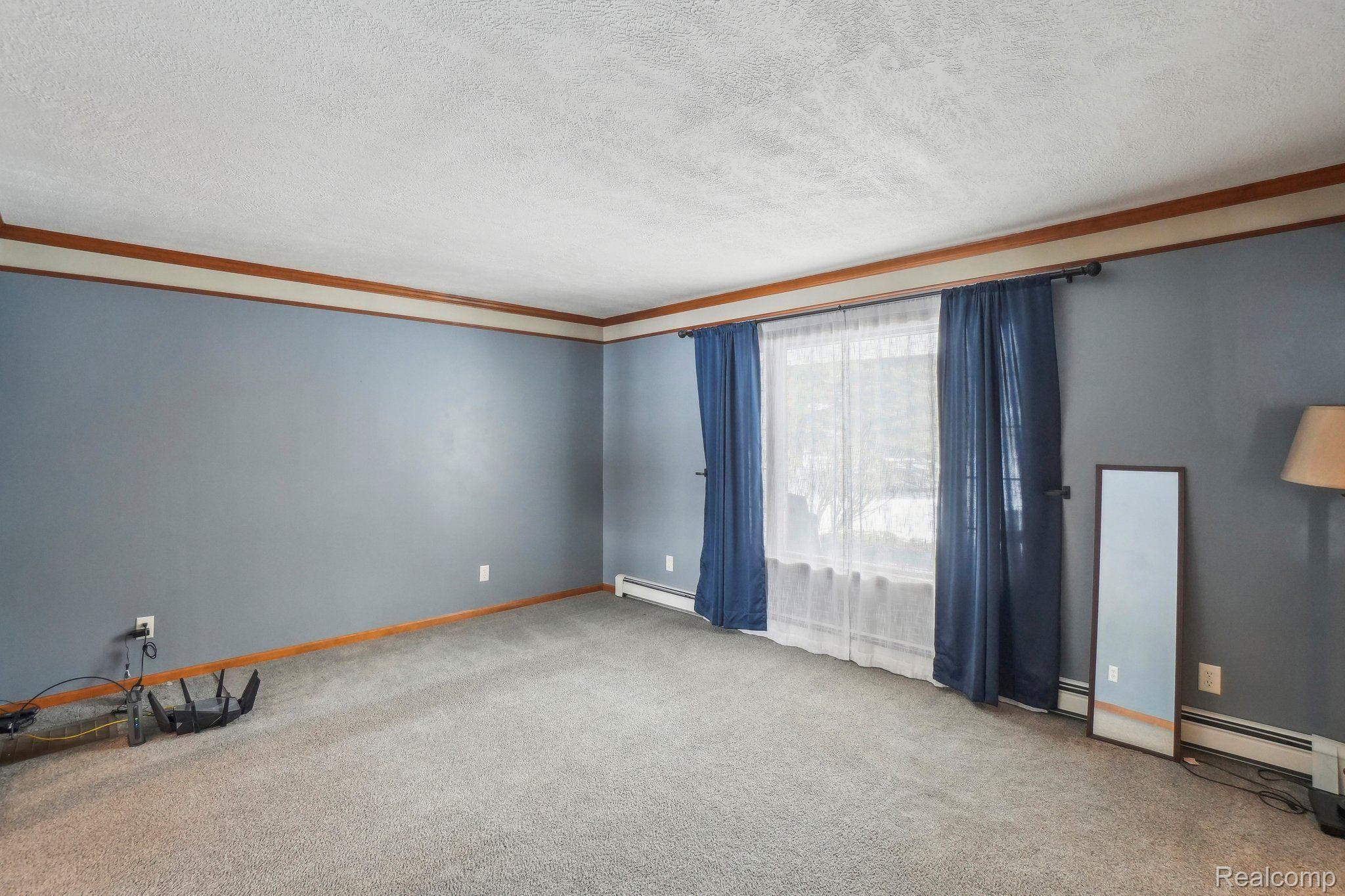 4121 Parker Road
