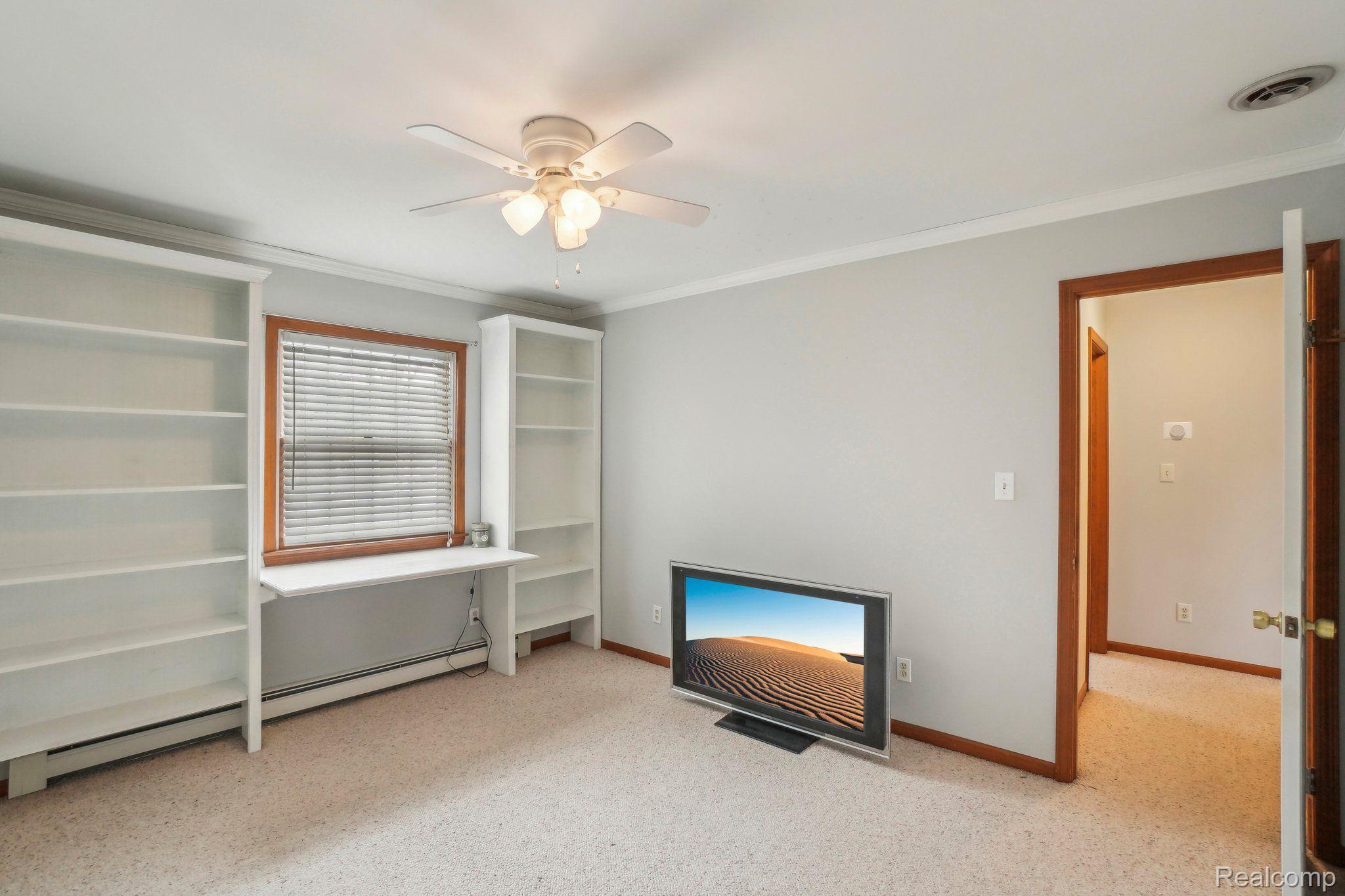 4121 Parker Road