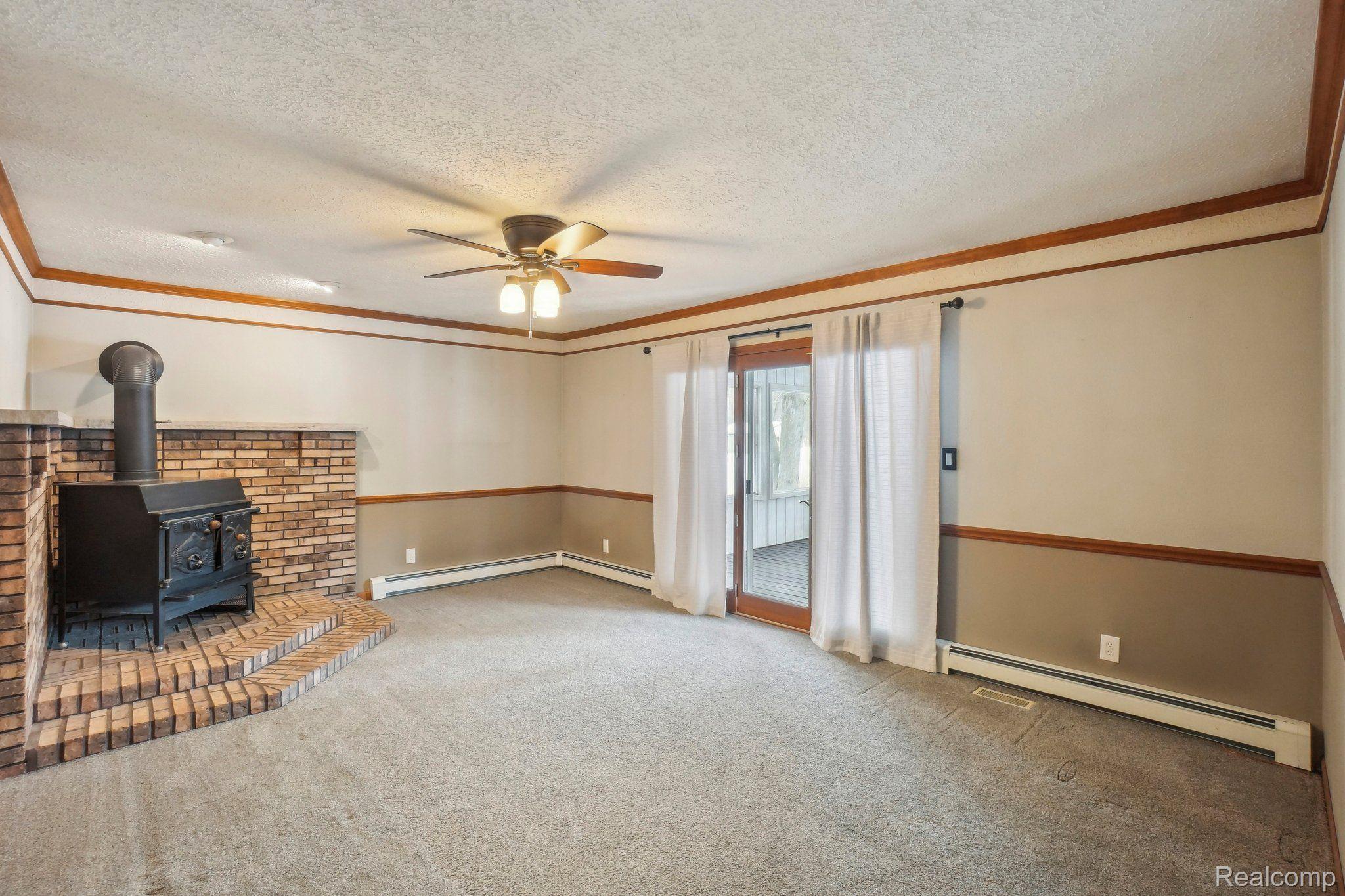 4121 Parker Road