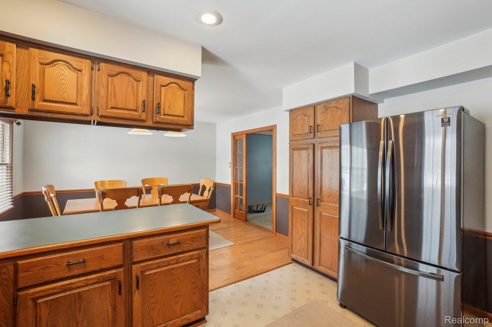 4121 Parker Road
