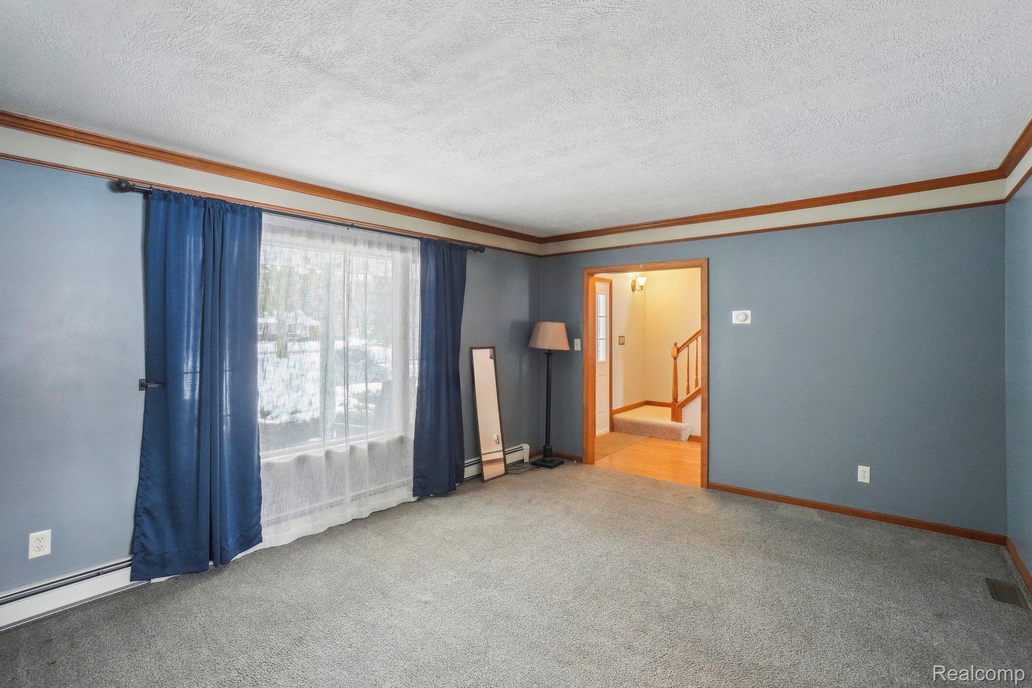 4121 Parker Road