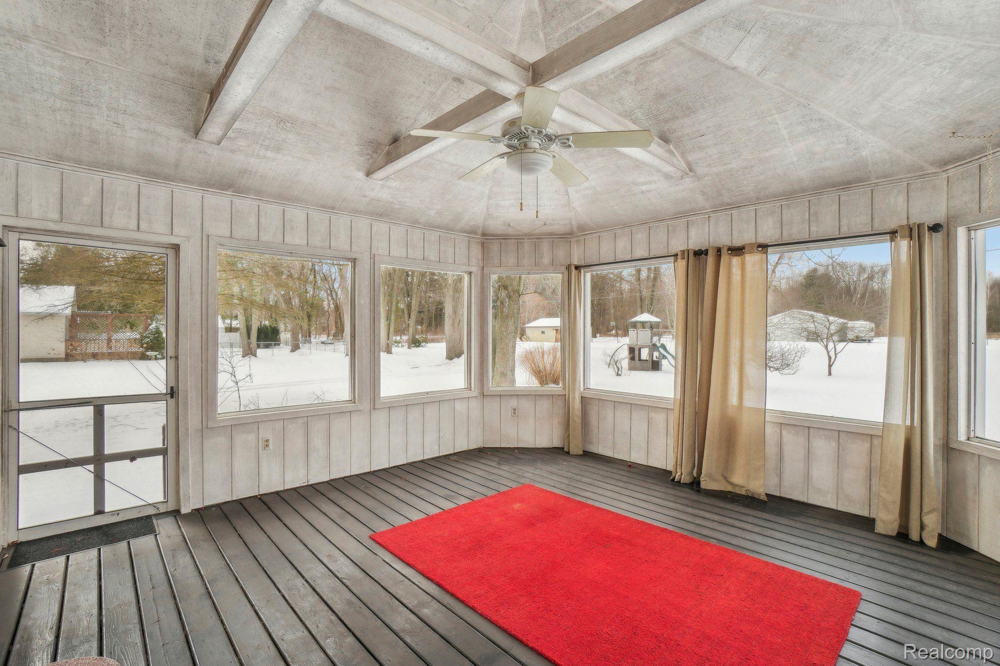 4121 Parker Road