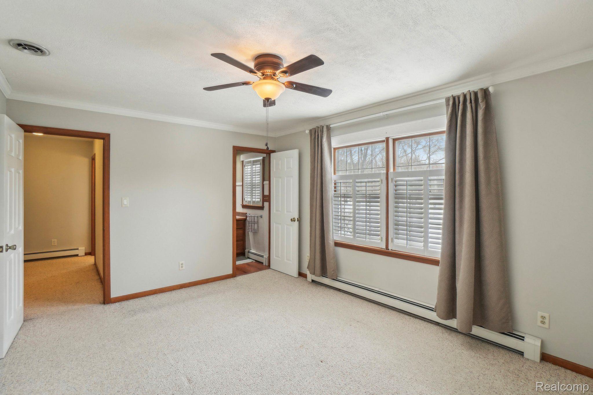 4121 Parker Road