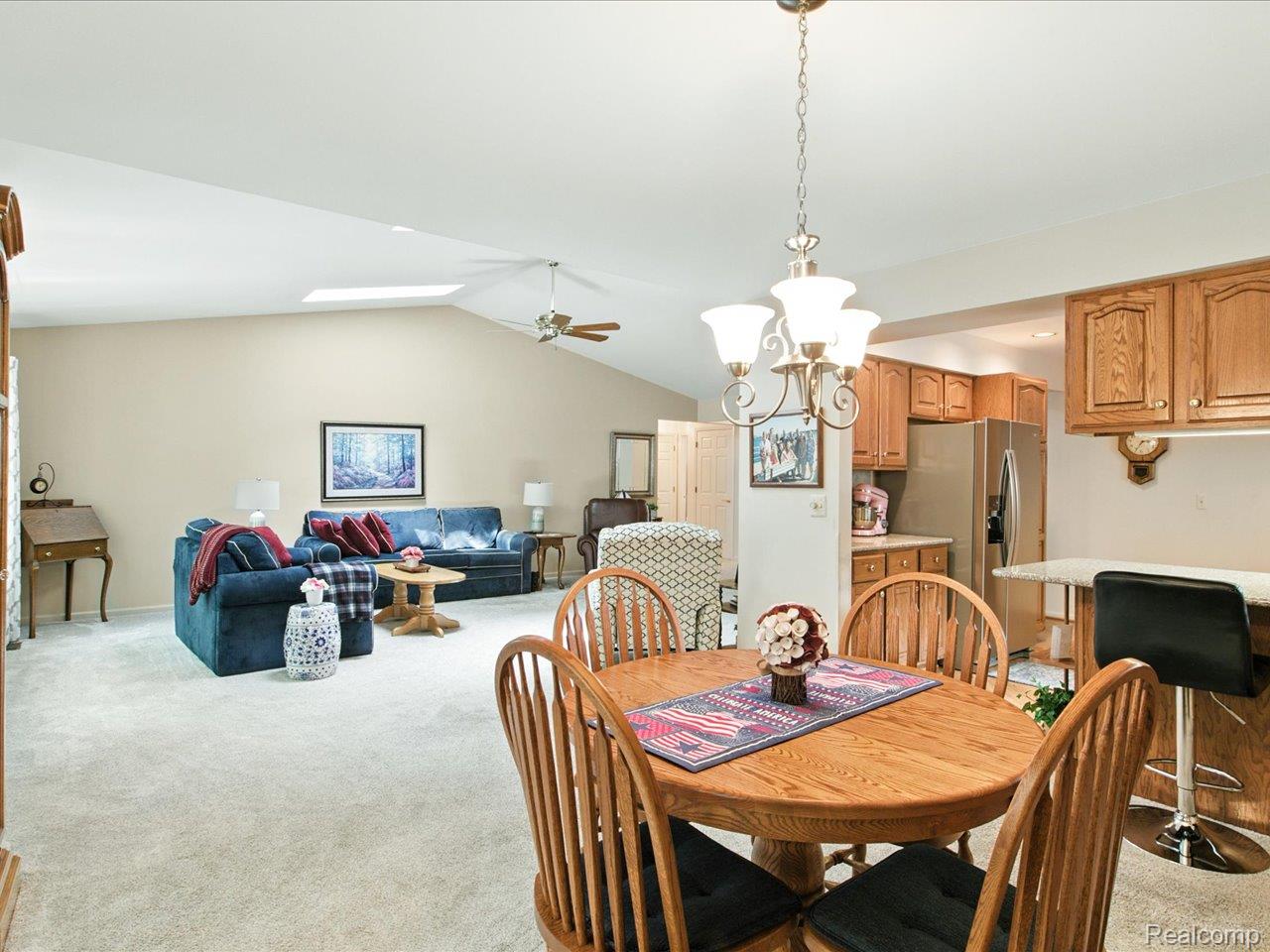 3917 Oak Hills Circle