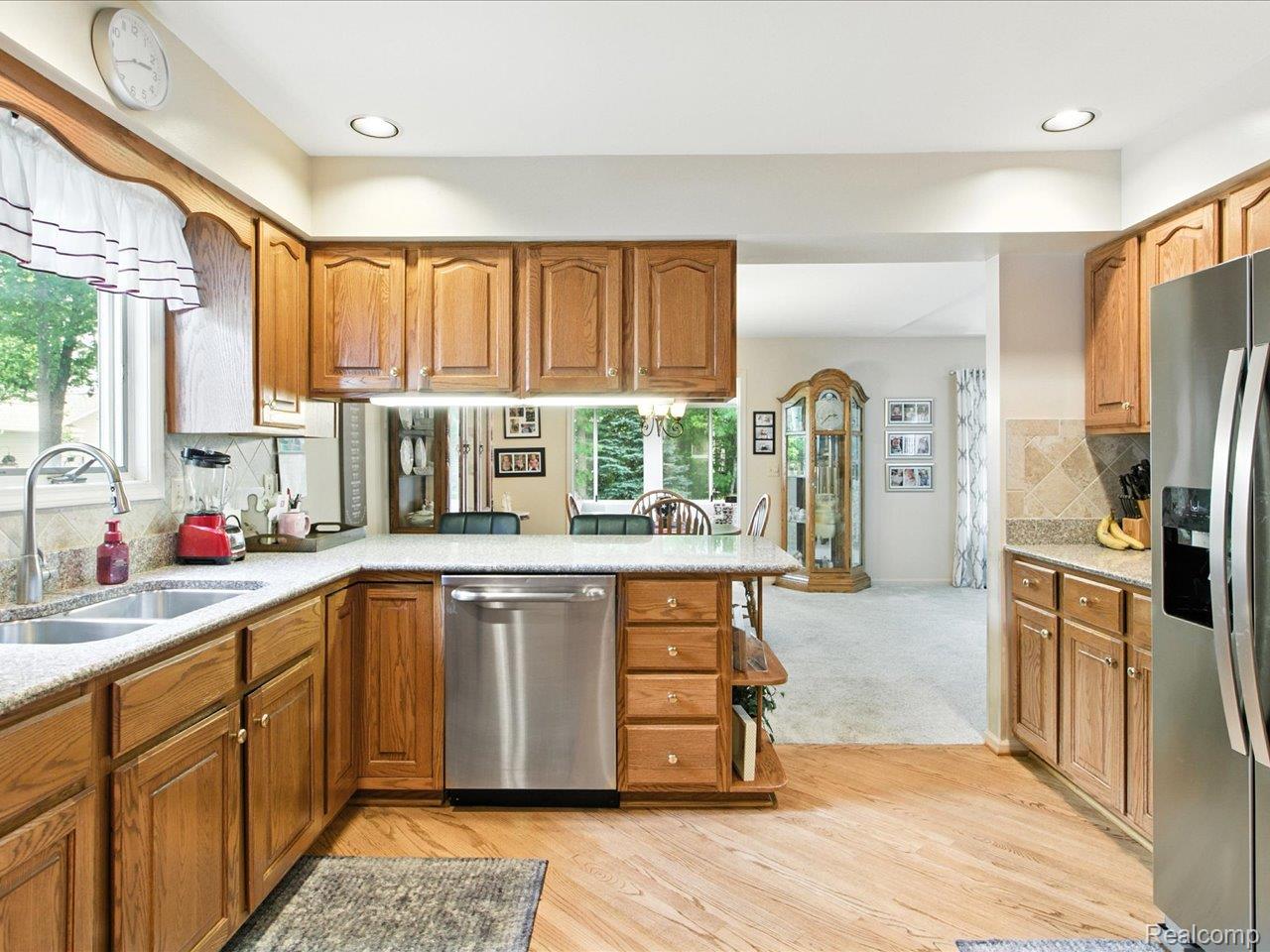 3917 Oak Hills Circle