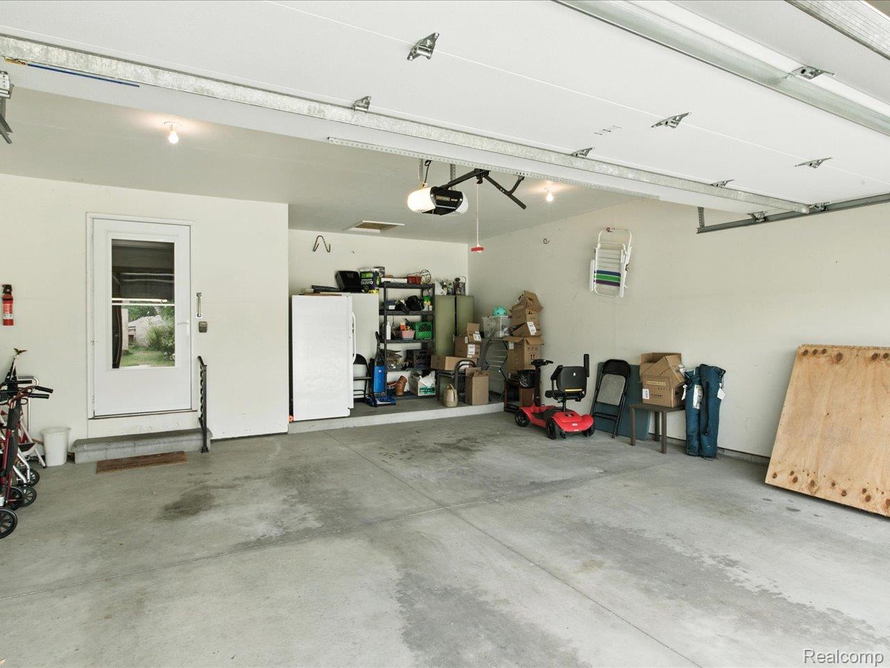 3917 Oak Hills Circle