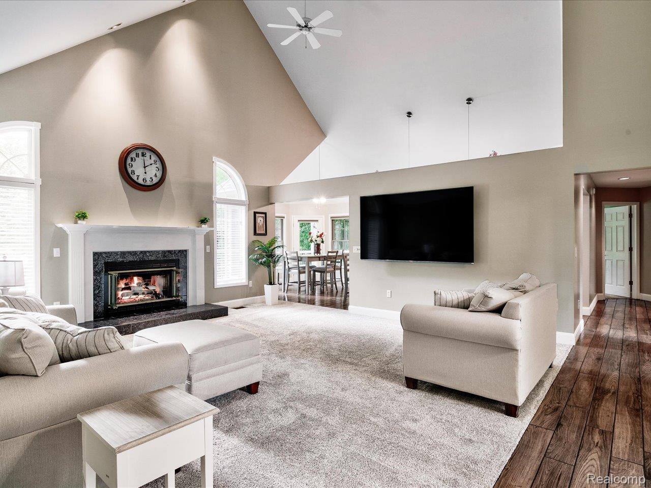 3421 Vincent Road