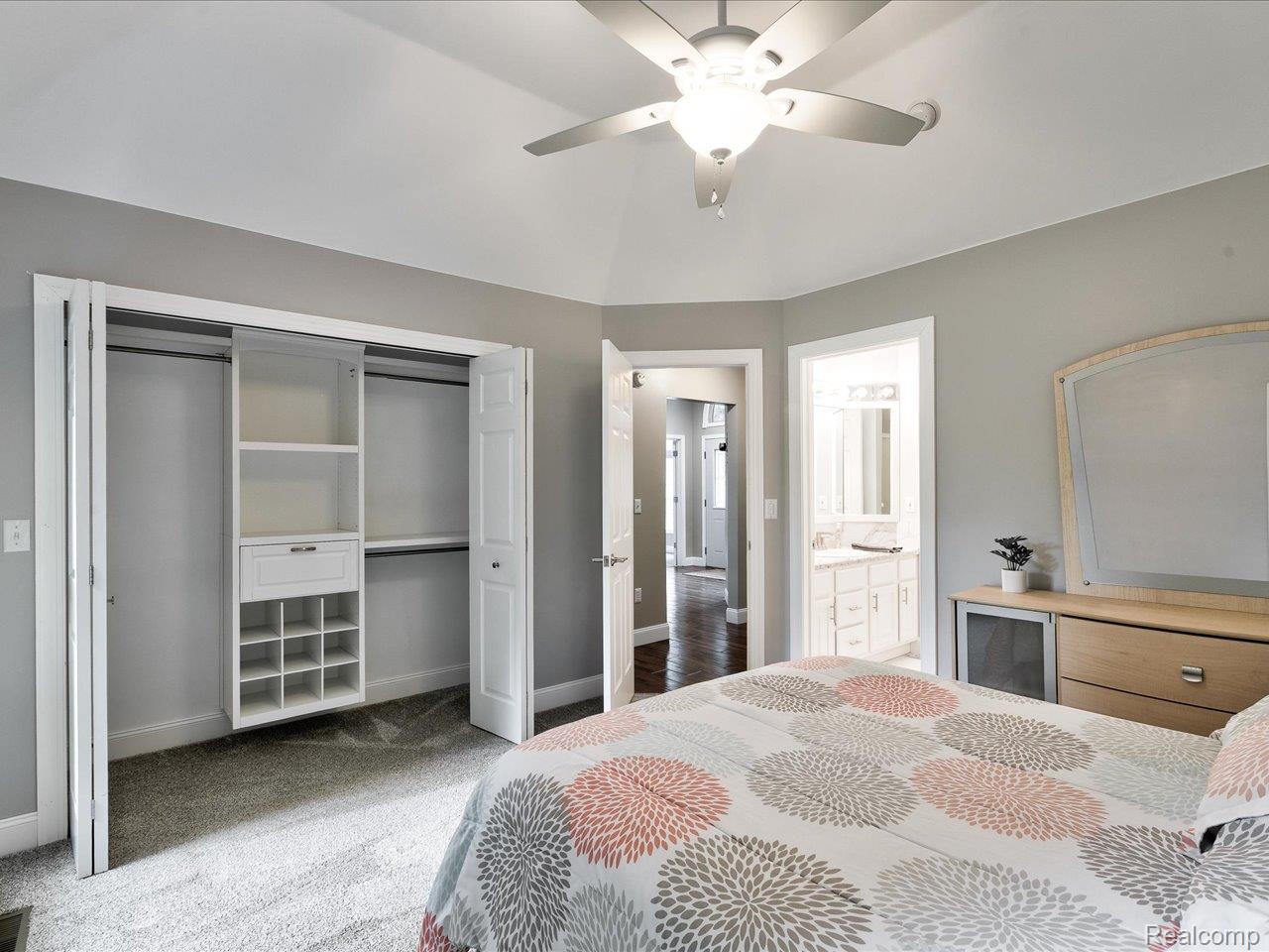 3421 Vincent Road