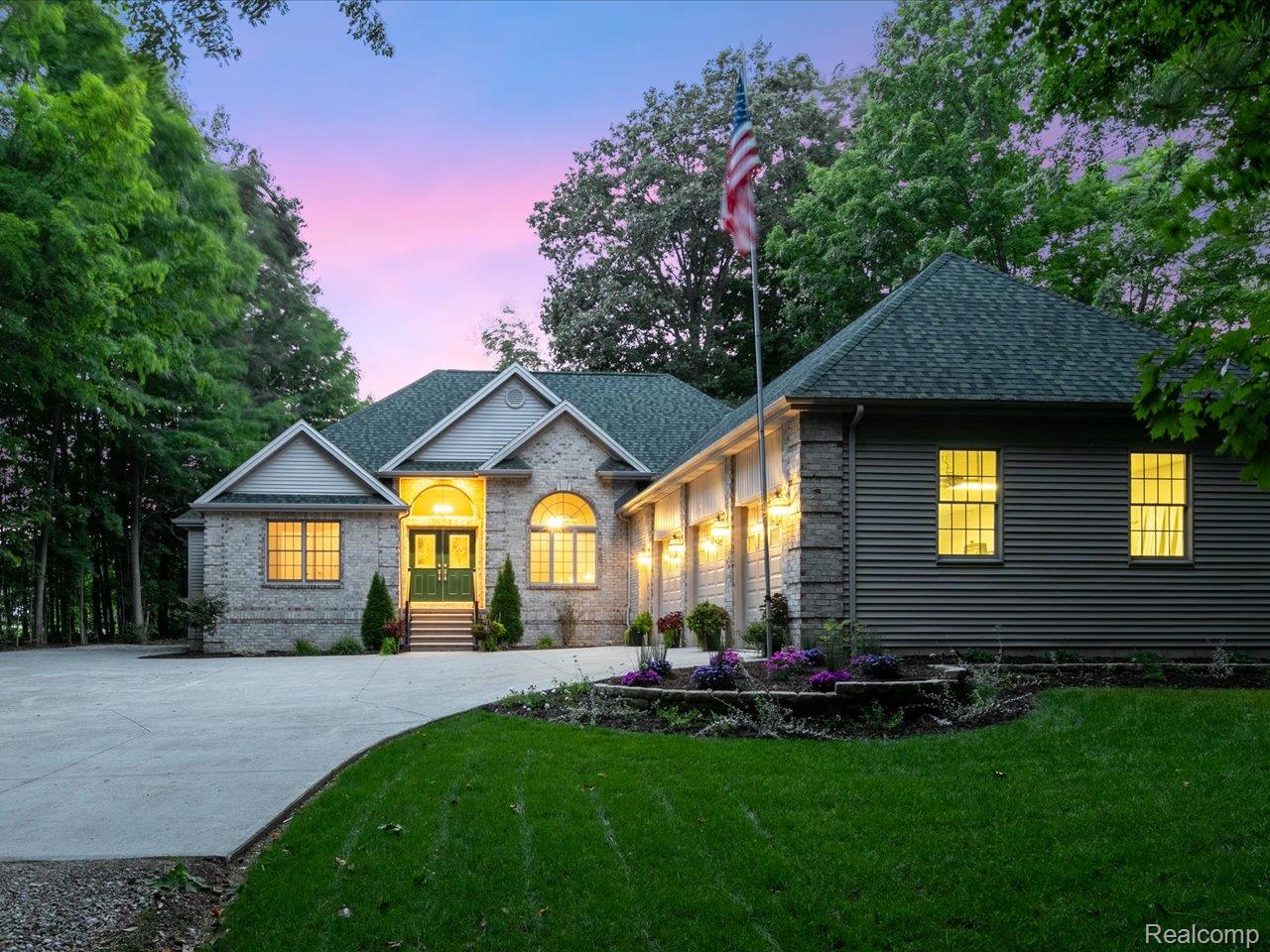 3421 Vincent Road