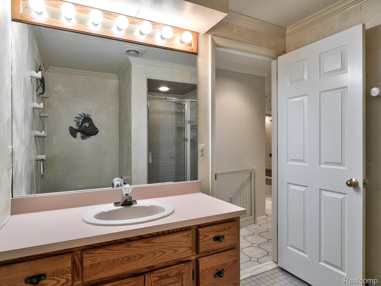 3888 Butternut Court