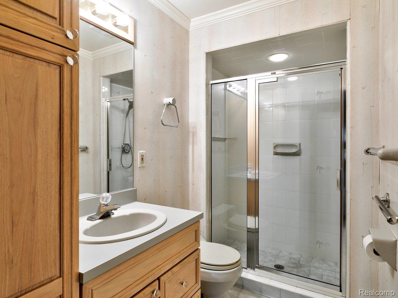 3888 Butternut Court