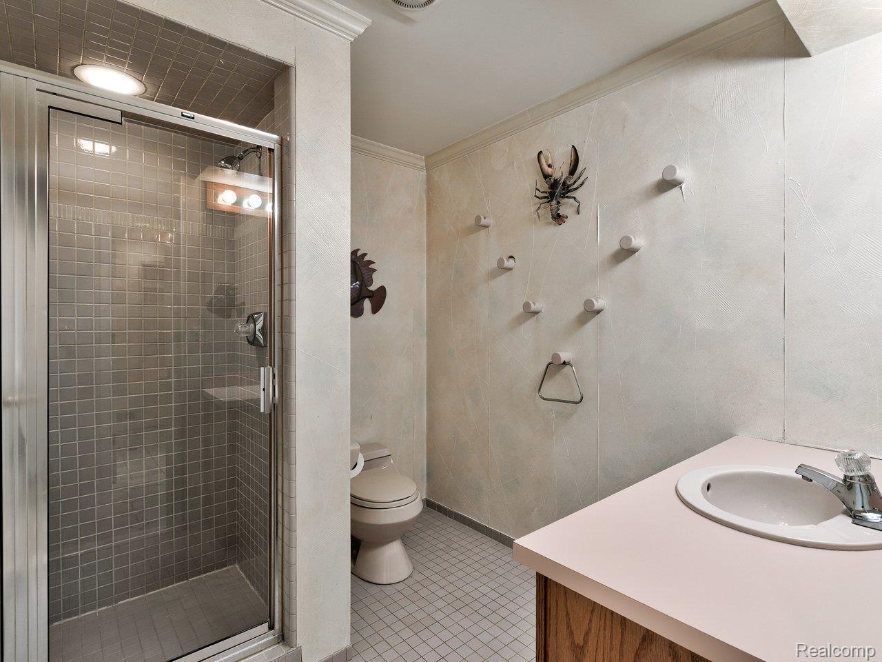 3888 Butternut Court
