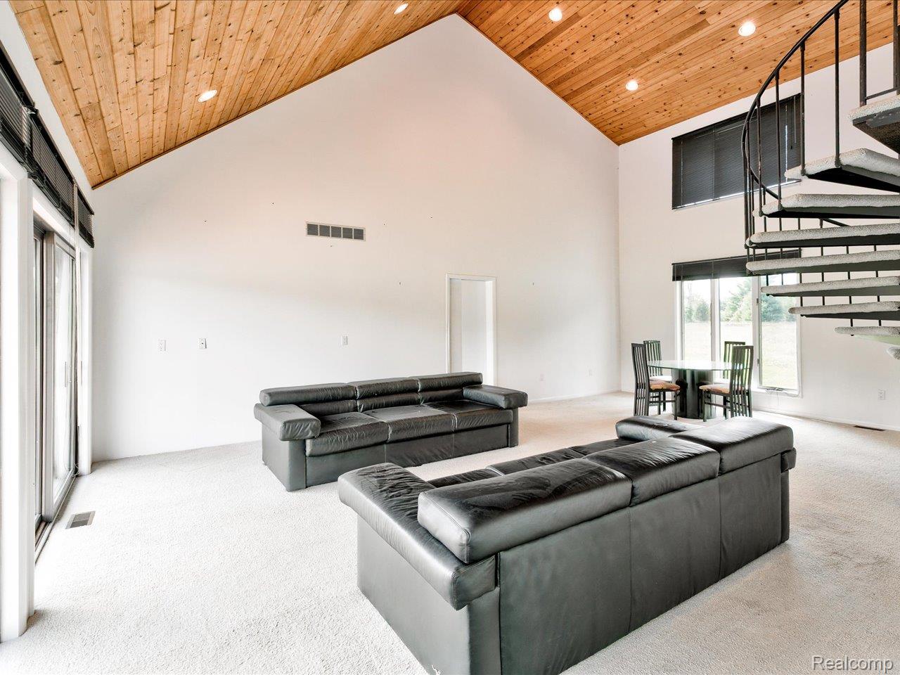 3845 Campbell Road