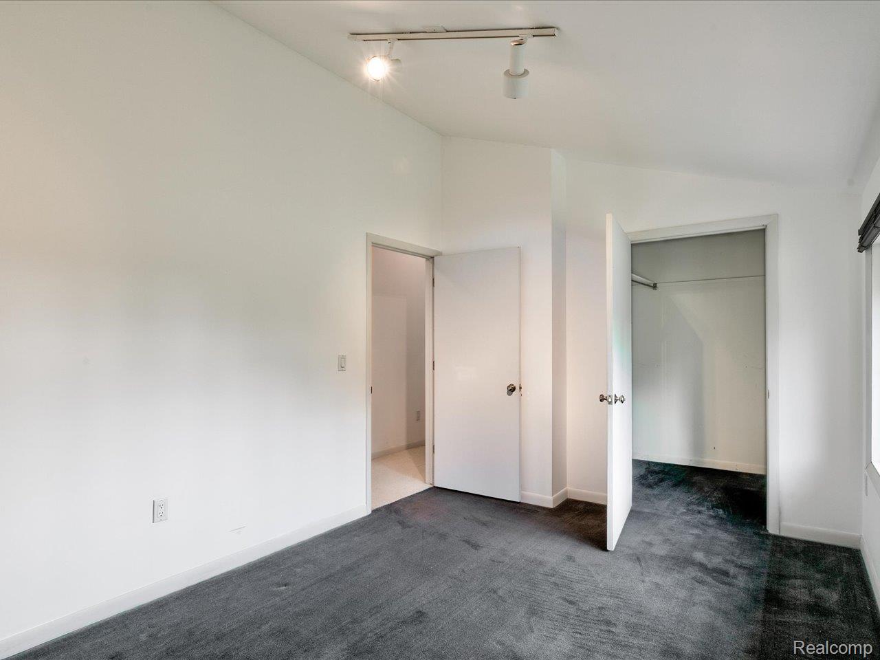 3845 Campbell Road
