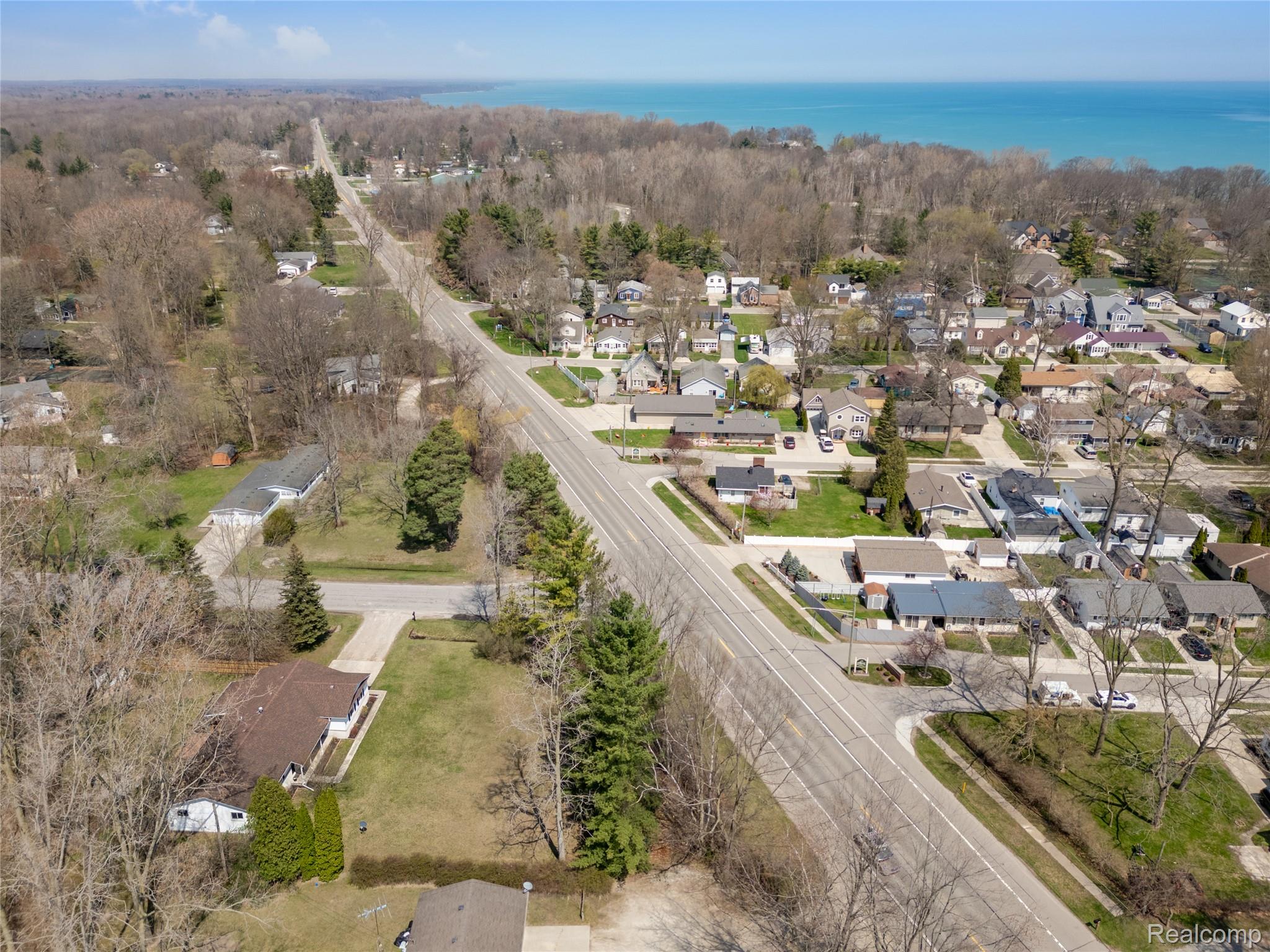 5837 Lakeshore Road