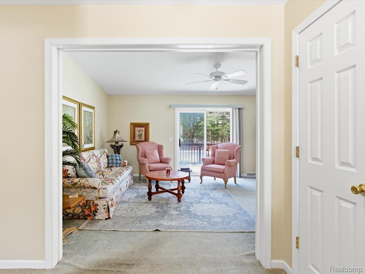 8431 Lakeshore Road