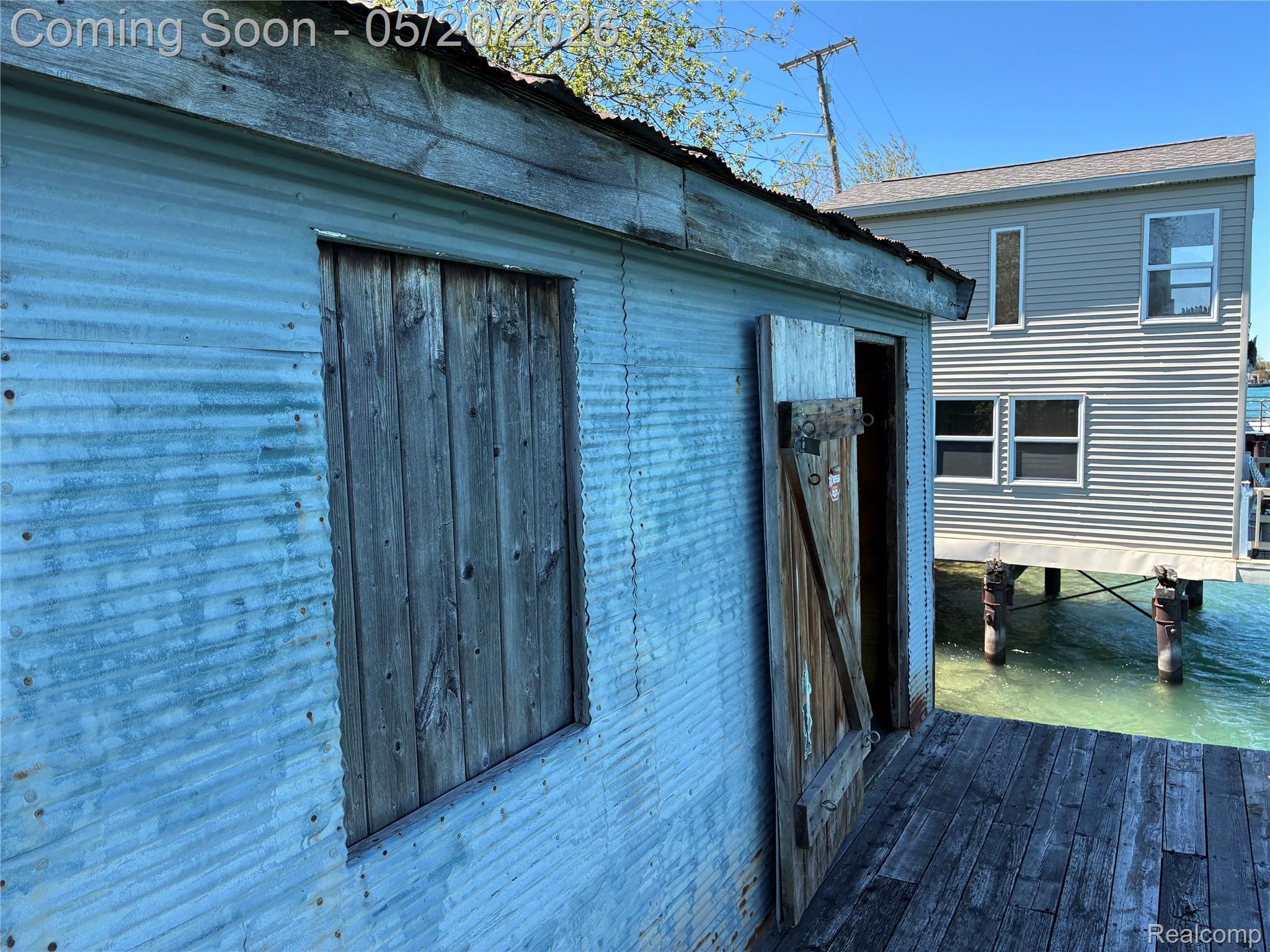 804 Merchant Street
