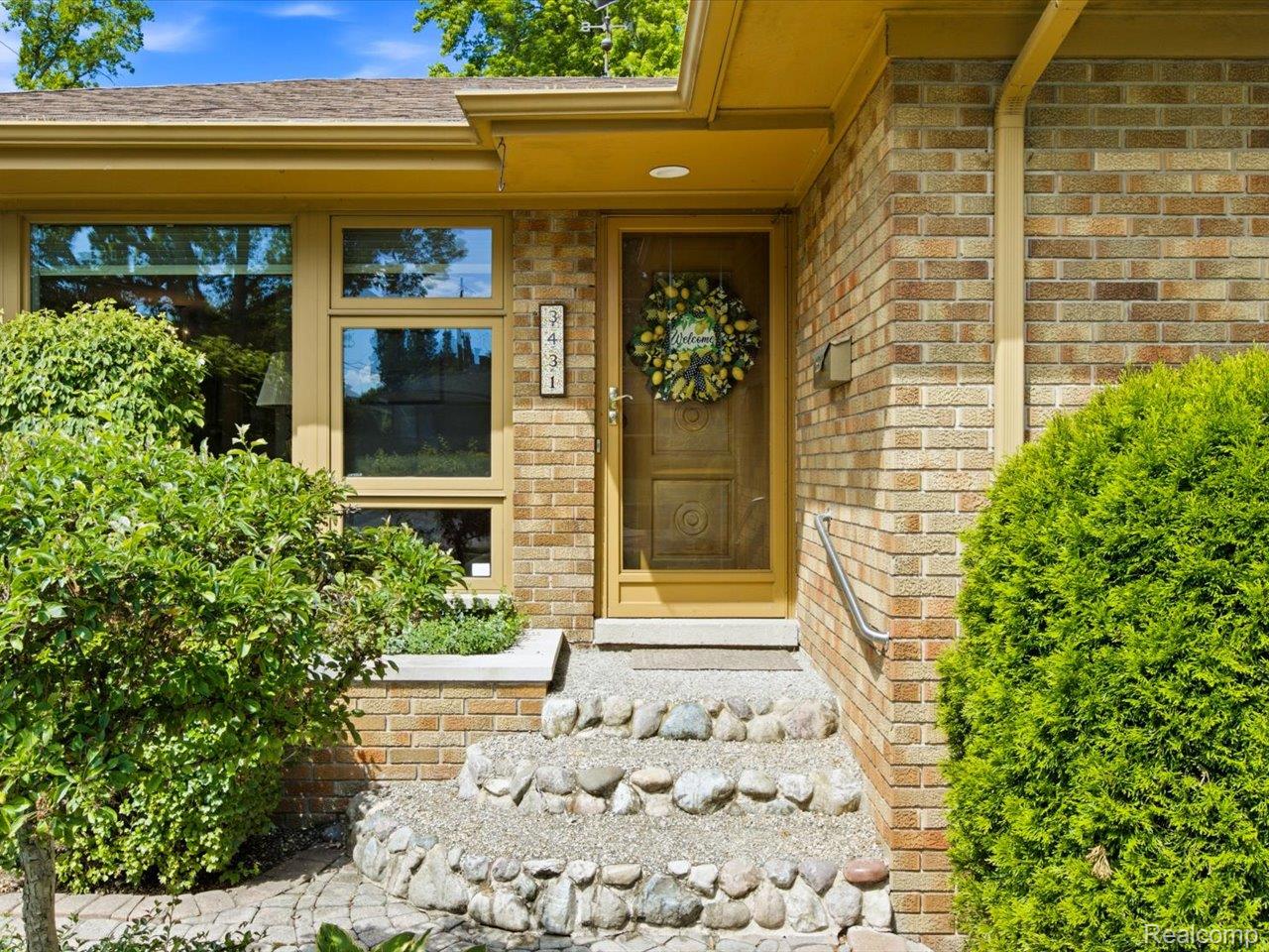 3431 Sherman Court