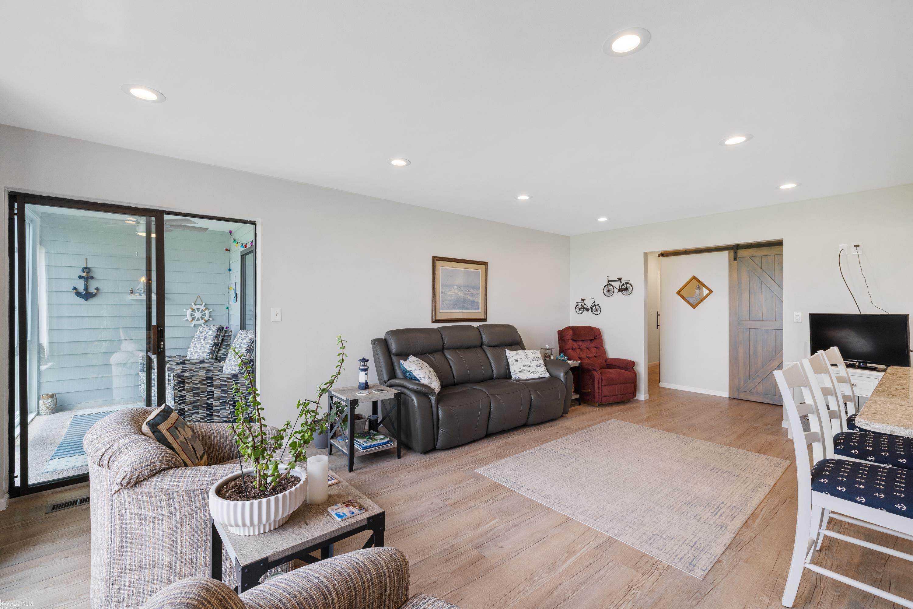 1660 River Road