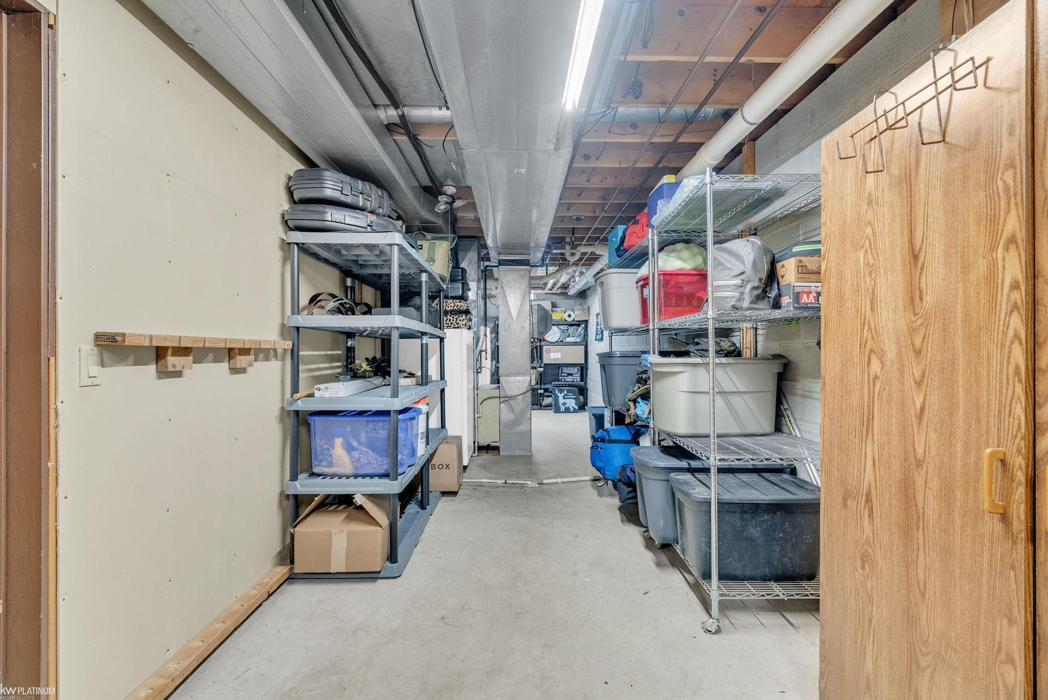 3419 Riverside Drive