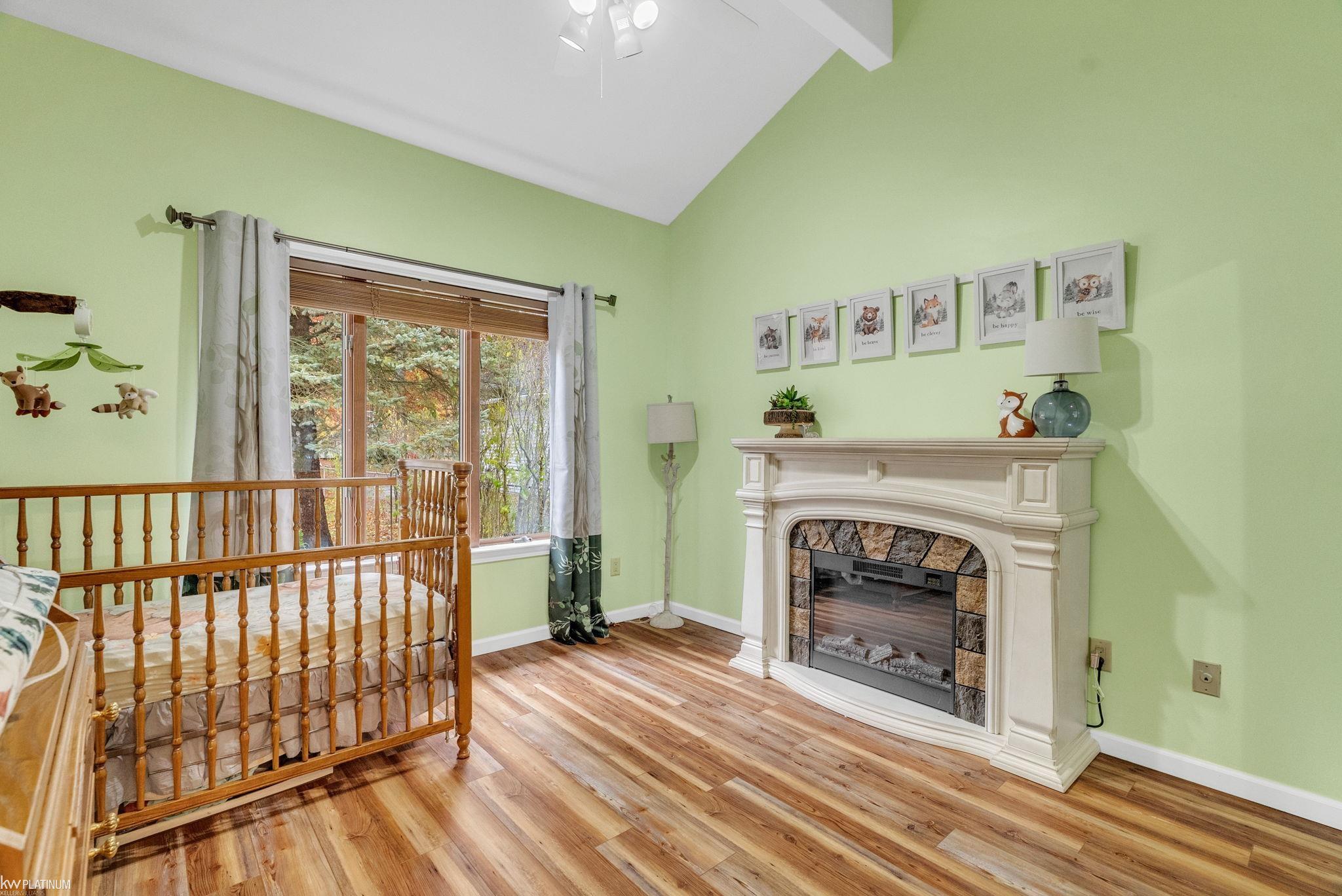 3419 Riverside Drive