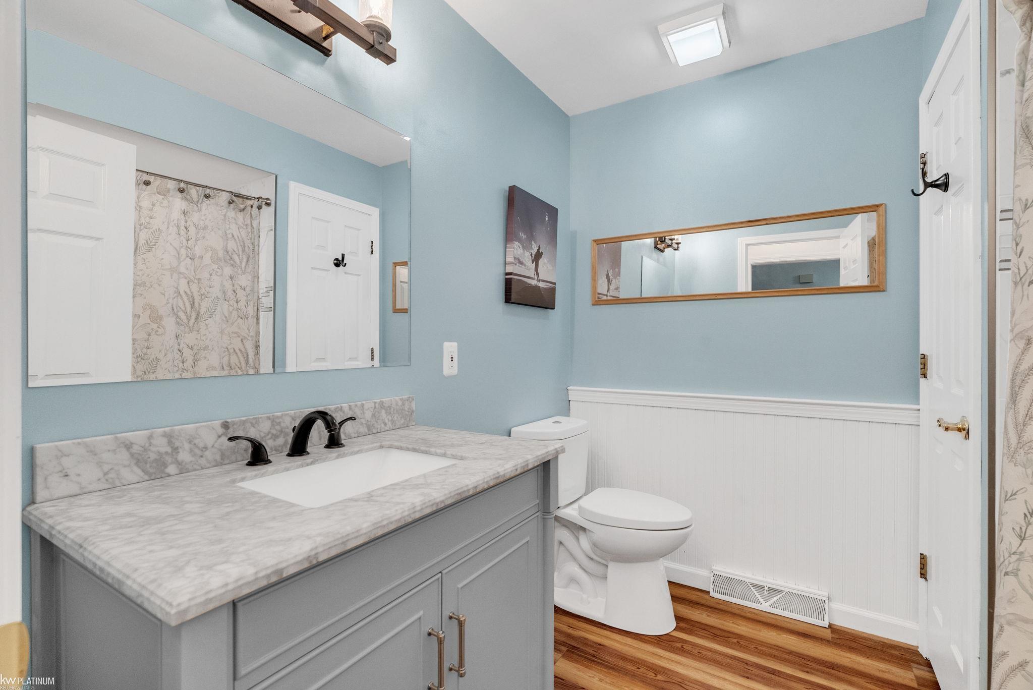 3419 Riverside Drive