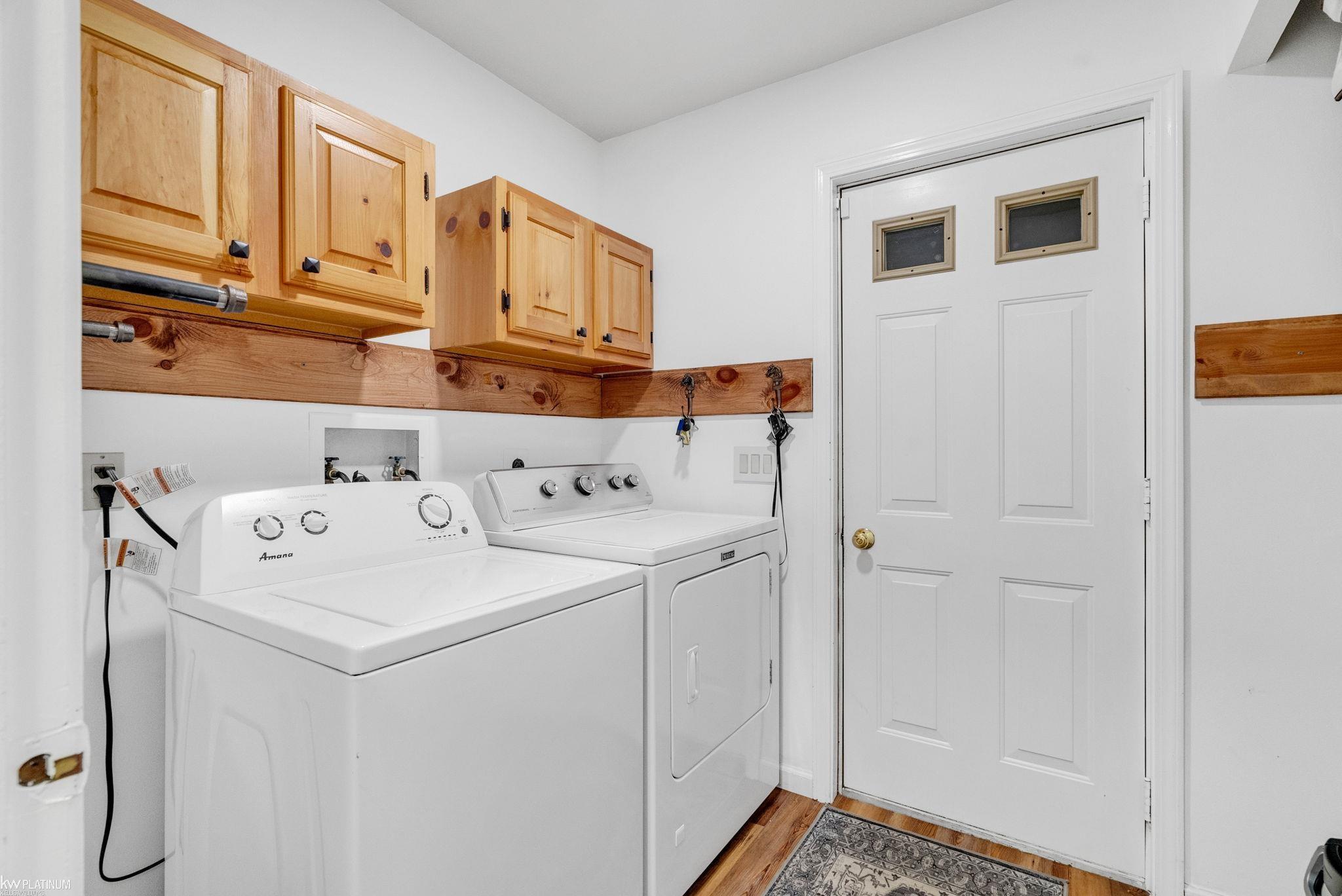 3419 Riverside Drive