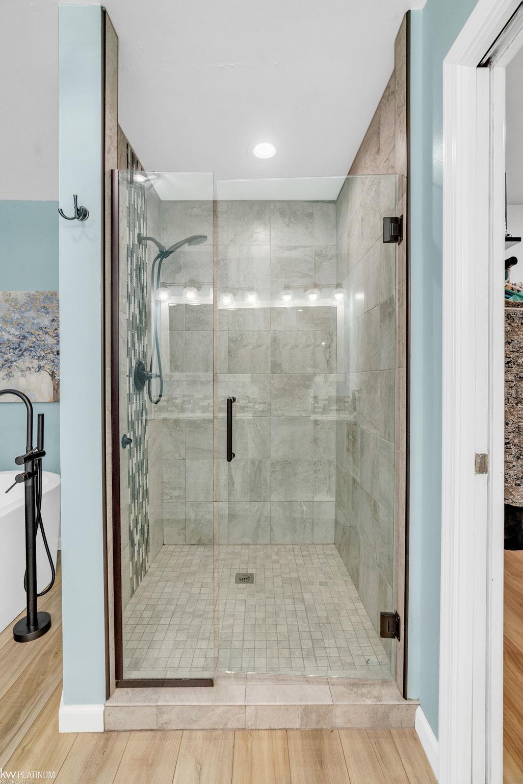 3419 Riverside Drive