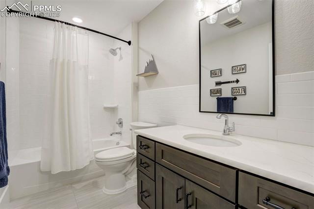 6875 Cowboy Ranch View