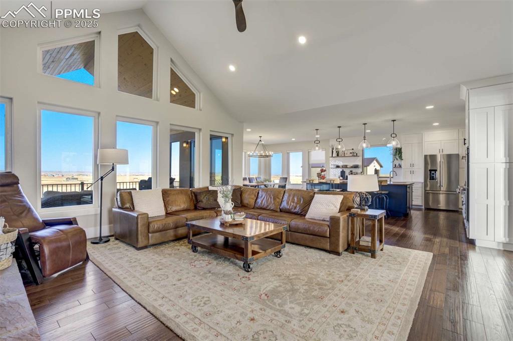 6875 Cowboy Ranch View