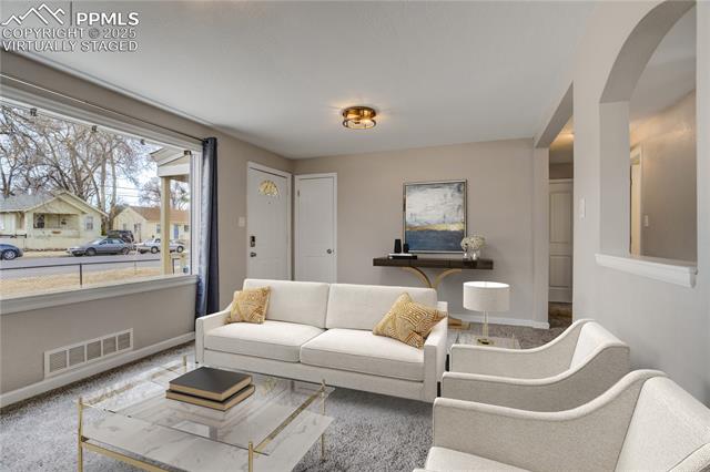 719 S Institute Street