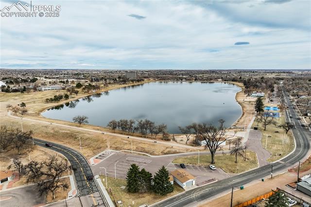 719 S Institute Street