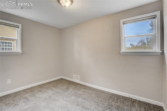 719 S Institute Street