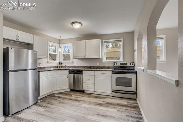 719 S Institute Street