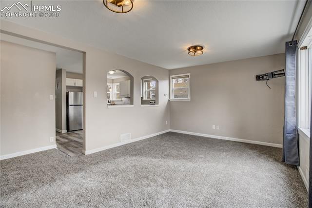 719 S Institute Street