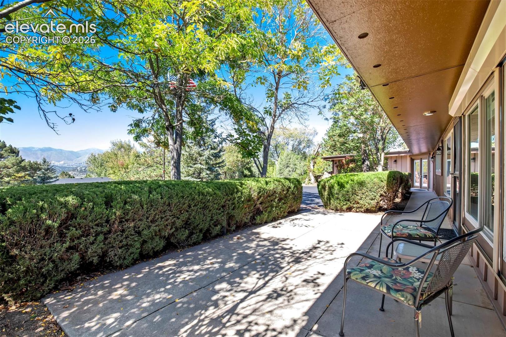 875 Eagle Rock Road