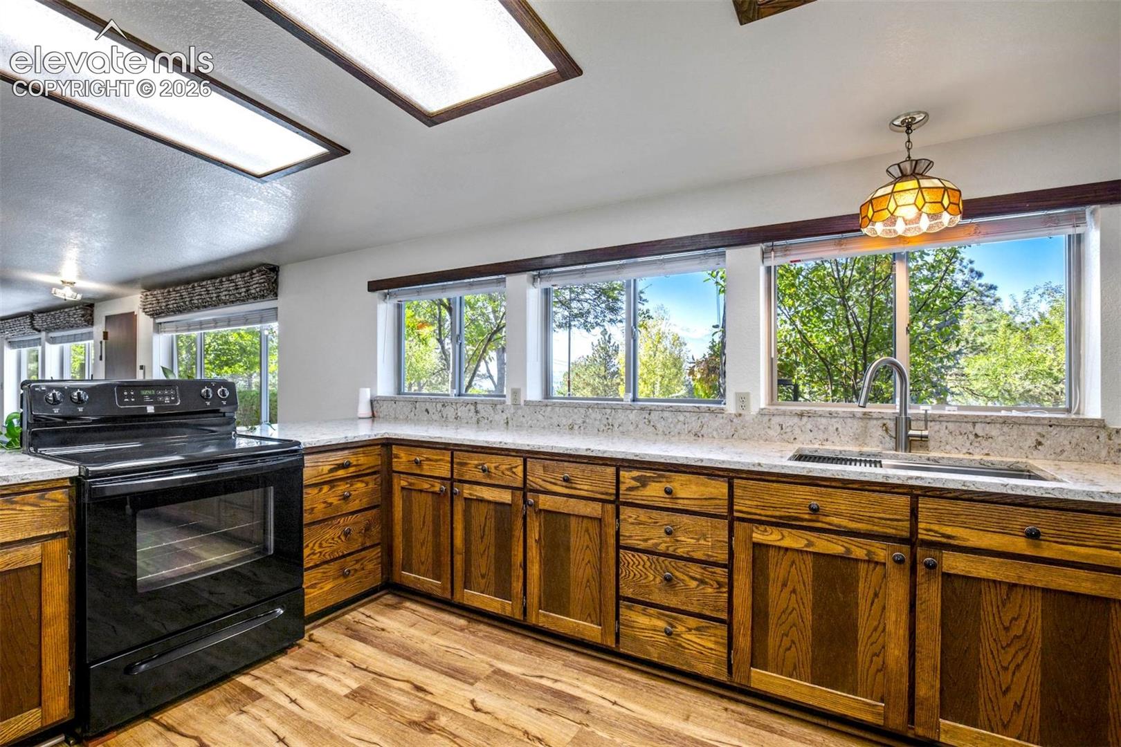 875 Eagle Rock Road