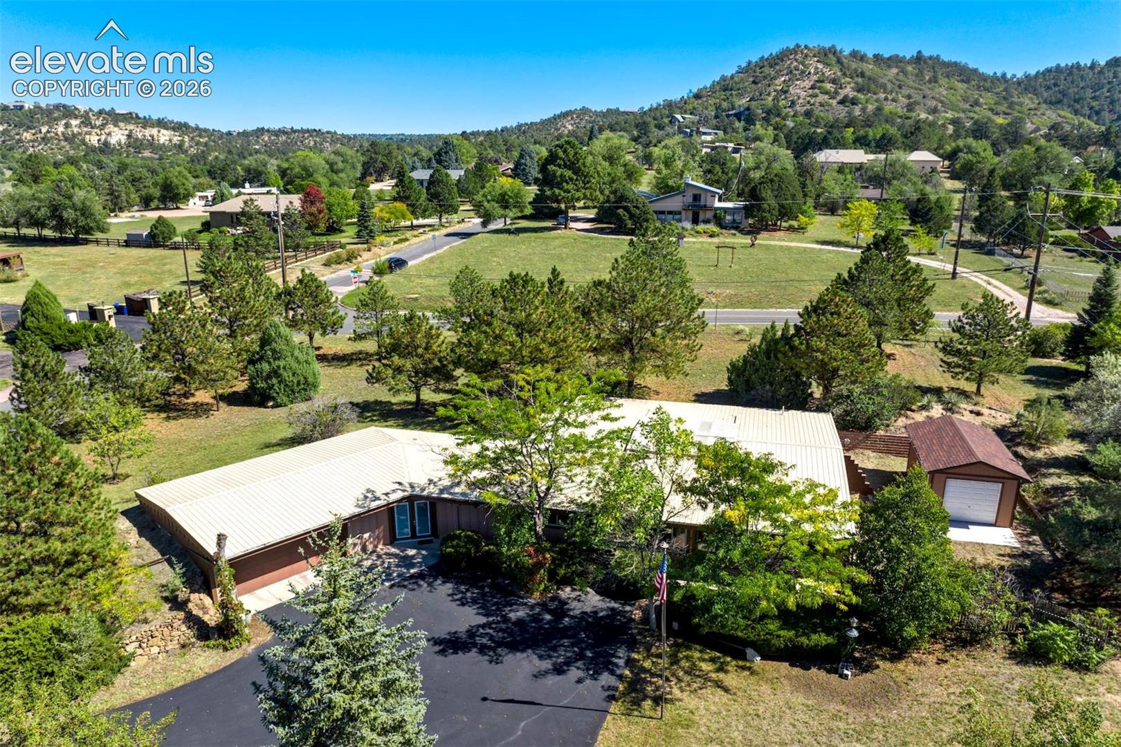 875 Eagle Rock Road