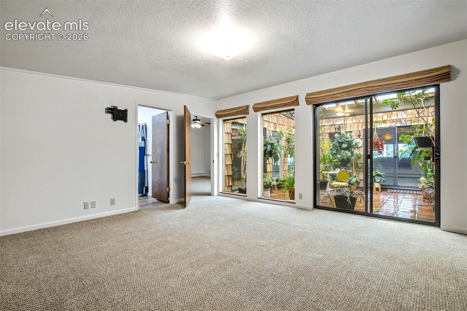 875 Eagle Rock Road