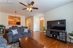 6942 Red Sand Grove