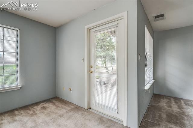 2195 Alicia Point 102