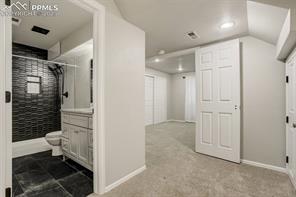 5518 Sunshade Point