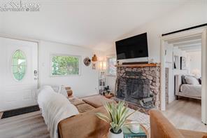 3965 Laura Road