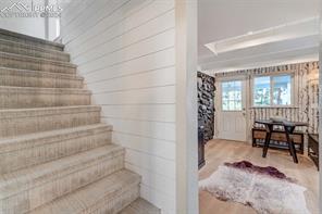 3965 Laura Road
