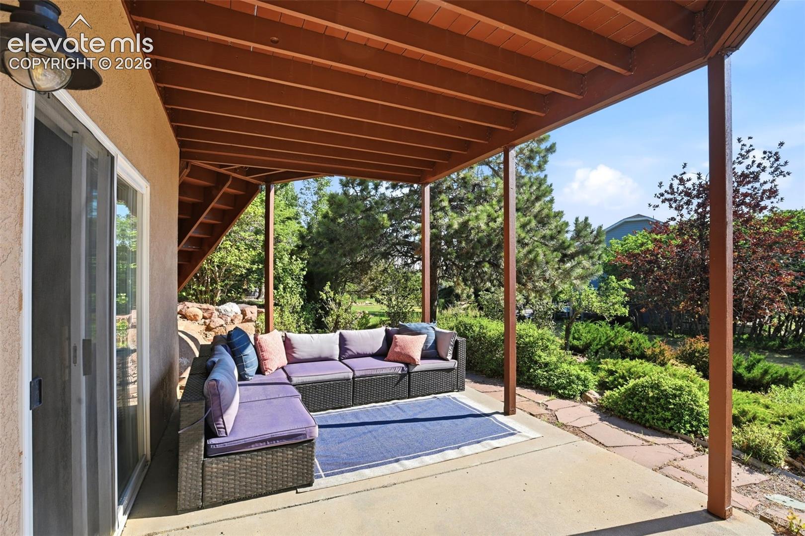 8415 Lauralwood Lane